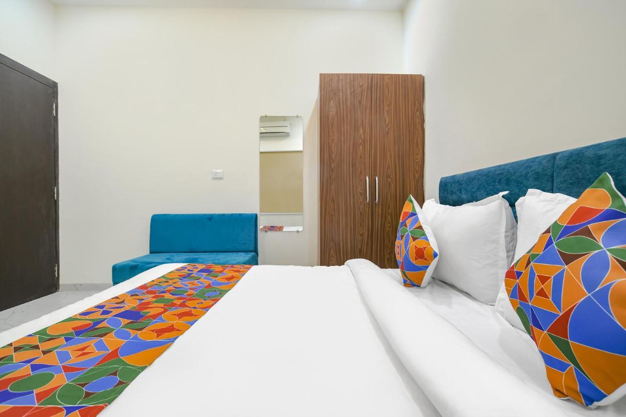 Fabhotel Ramya Индаур Экстерьер фото
