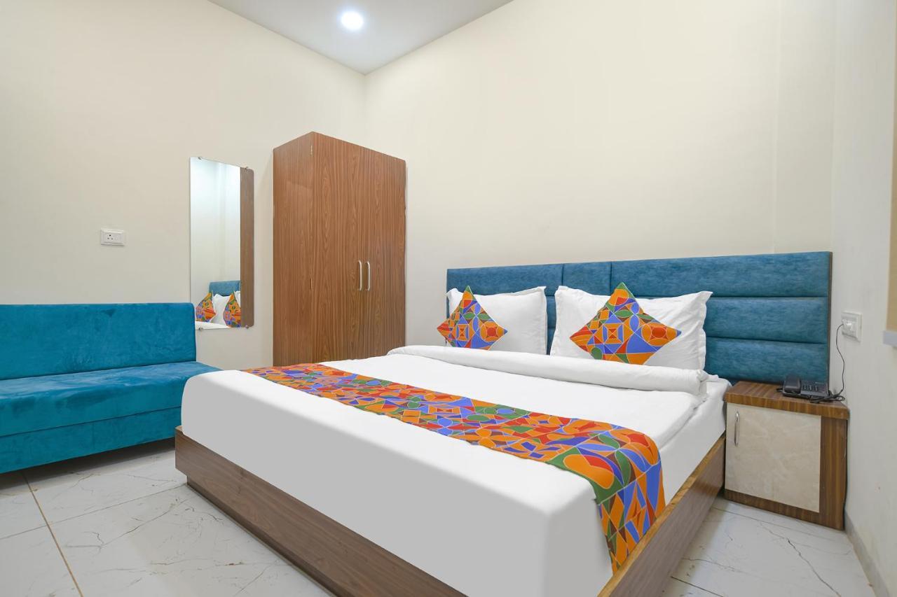 Fabhotel Ramya Индаур Экстерьер фото
